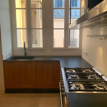아파트 4 Bedroom Luxury Eiffel Tower *
