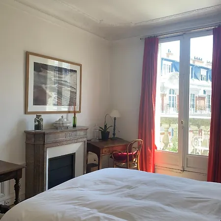 4 Bedroom Luxury Eiffel Tower 파리